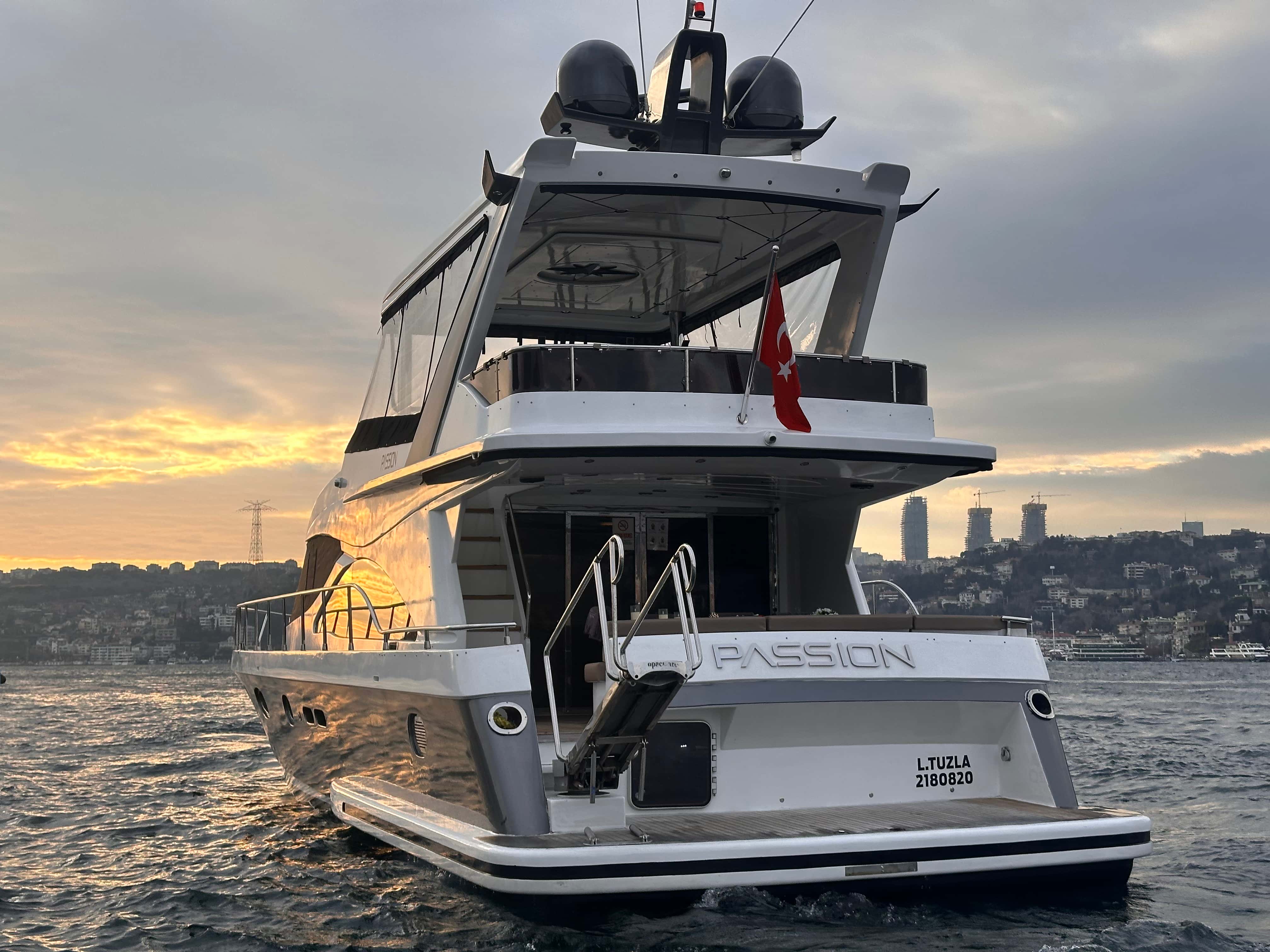 Yat dış görünüm 3